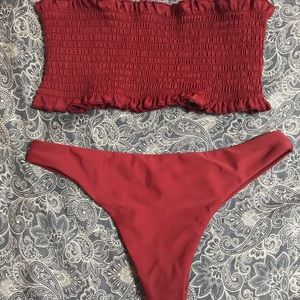 Maroon bikini.Super cute.Front&back pics. Sz sm